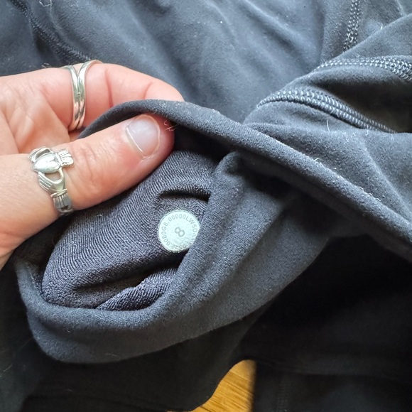 Women’s Lululemon Groove High-Rise Nulu Flared Pant Size 8 - Picture 6 of 6